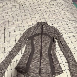 Lululemon Defined Jacket-Grey Size 2